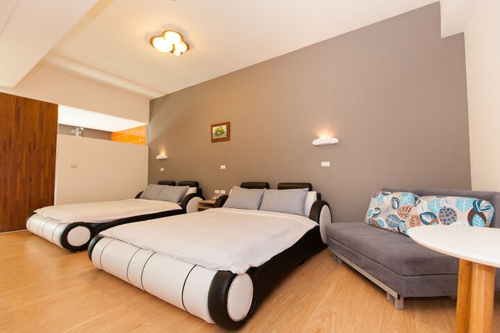 Room 20 of 42