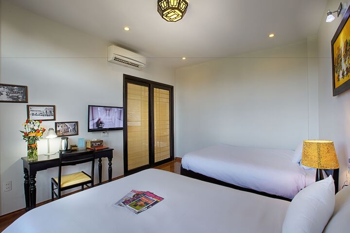 Room 15 of 67