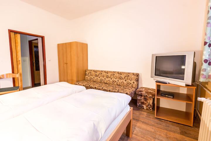 Room 34 of 88