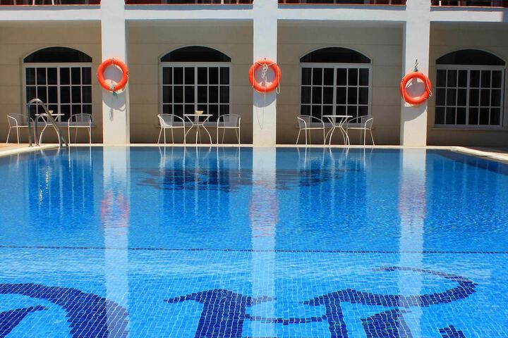 Pool 39 of 73
