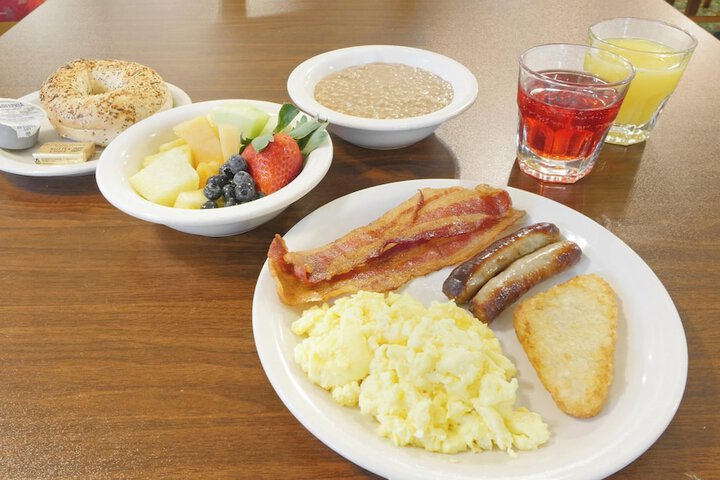 Breakfast/Coffee Service 130 of 149