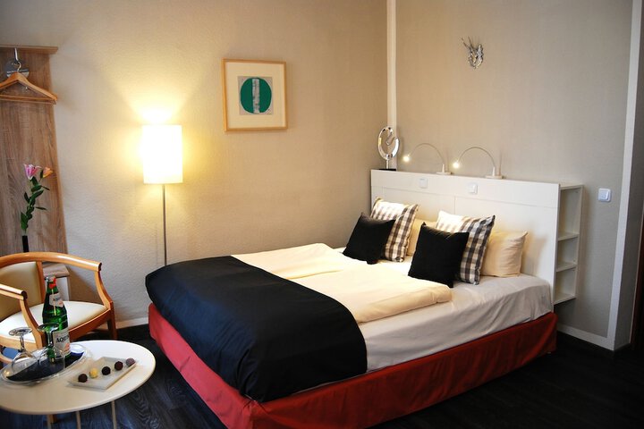 Room 17 of 81