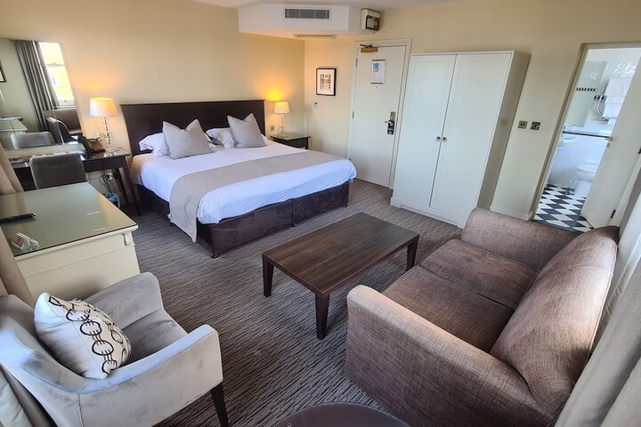 Room 43 of 92