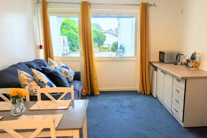 Room 8 of 21