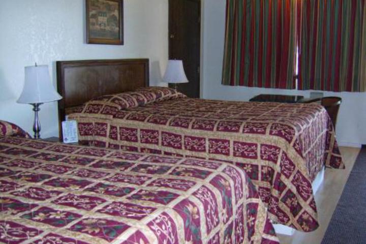 INTERSTATE INN