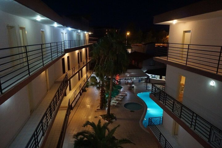Property Grounds 18 of 24