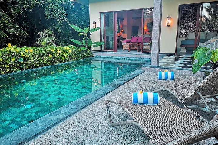 Pool 53 of 96