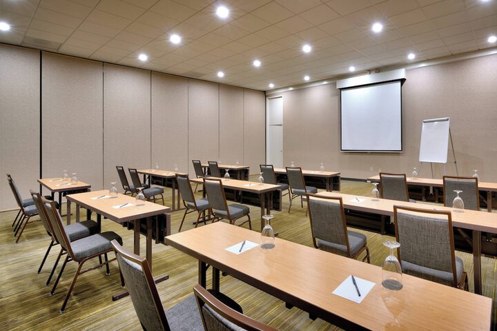 Meeting facility