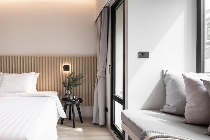 Room 55 of 157