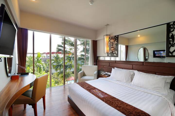 Room 10 of 48