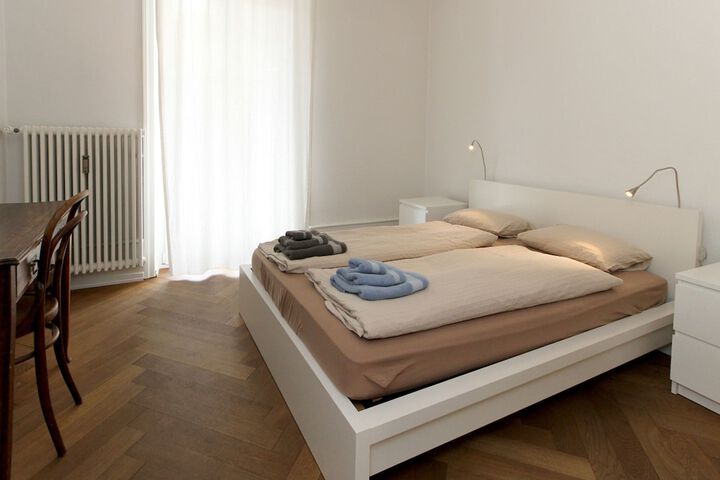 Room 12 of 67