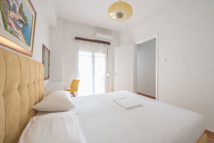 Room 8 of 47