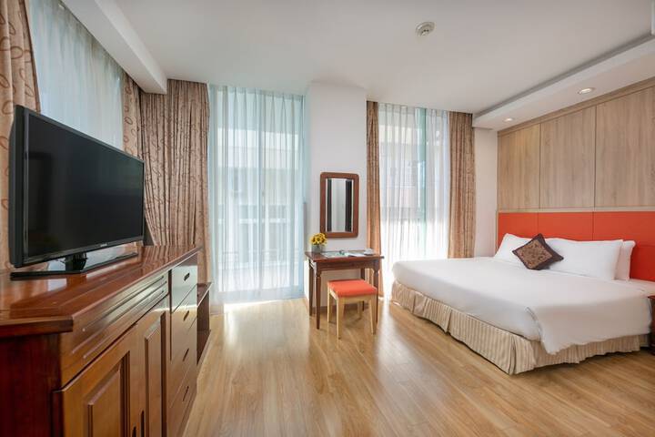 Room 5 of 59