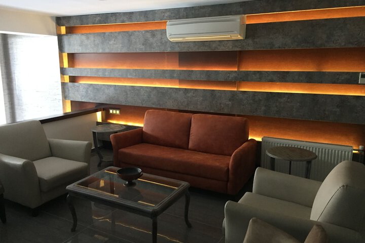 Hotel Interior 10 of 41