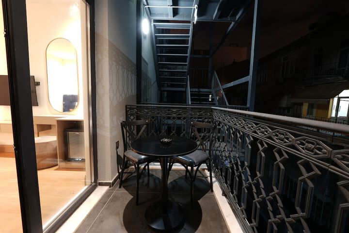 Terrace/Patio 44 of 75