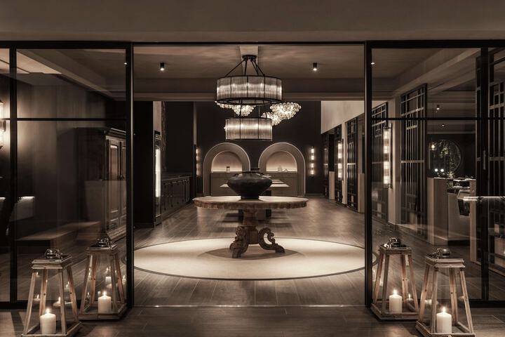 Hotel Interior 6 of 103
