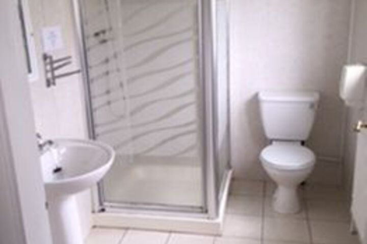 Room 7 of 17
