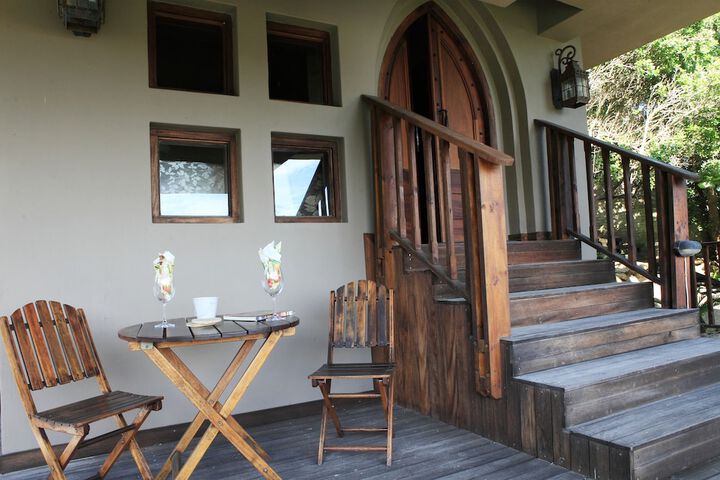 Terrace/Patio 8 of 32