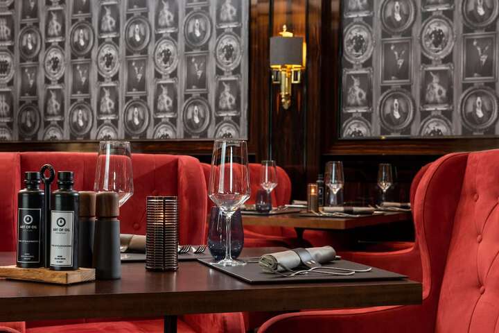 Dining 77 of 164