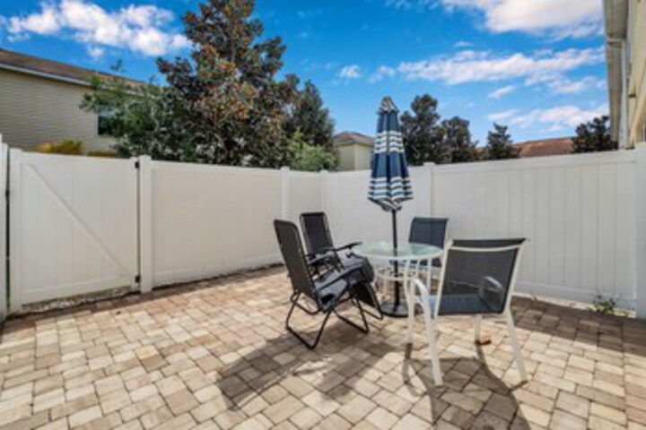 Terrace/Patio 6 of 44
