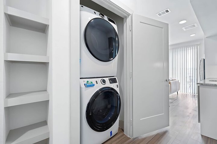 Laundry 467 of 656