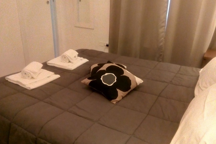 Room 7 of 14