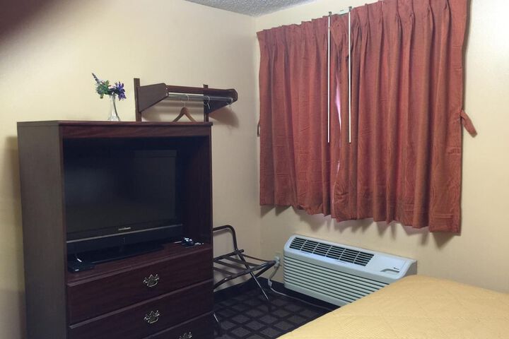 Room 20 of 42