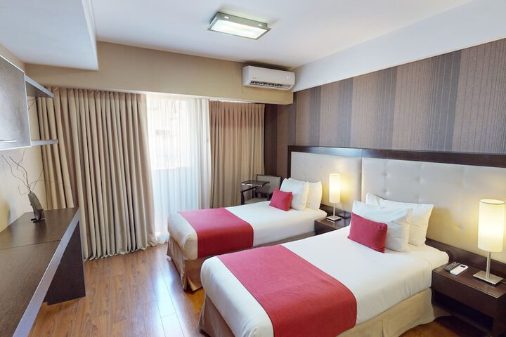 Room 13 of 67