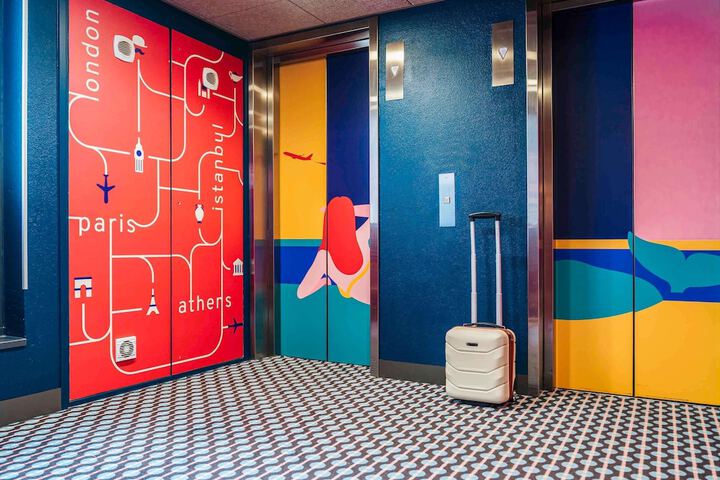 Hotel 74 of 83