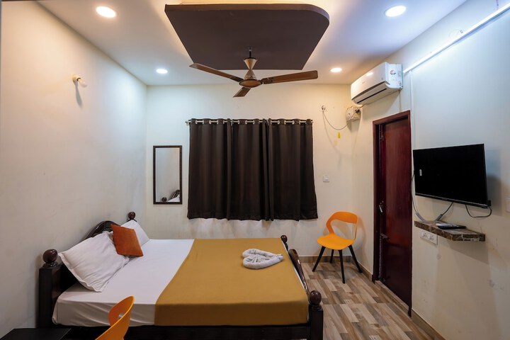Room 16 of 29