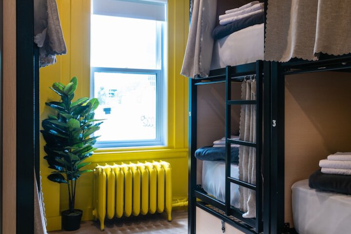 Room 22 of 59