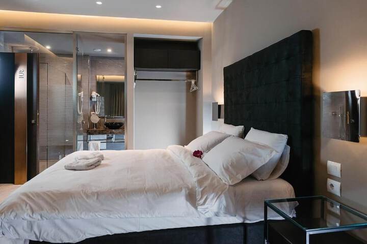Room 5 of 29