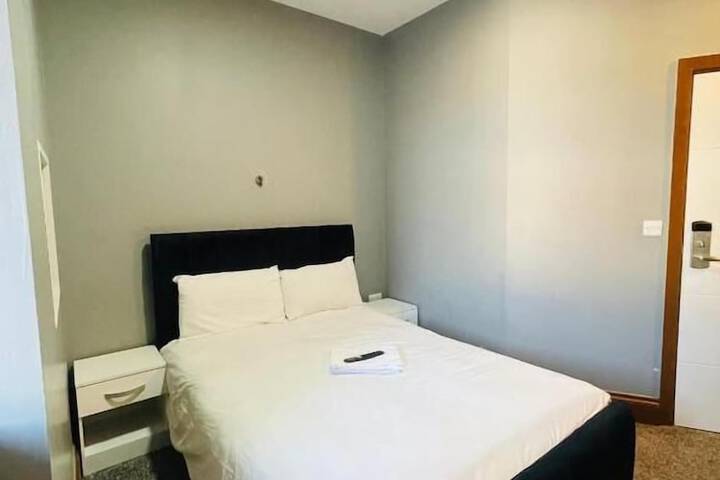 Room 8 of 49