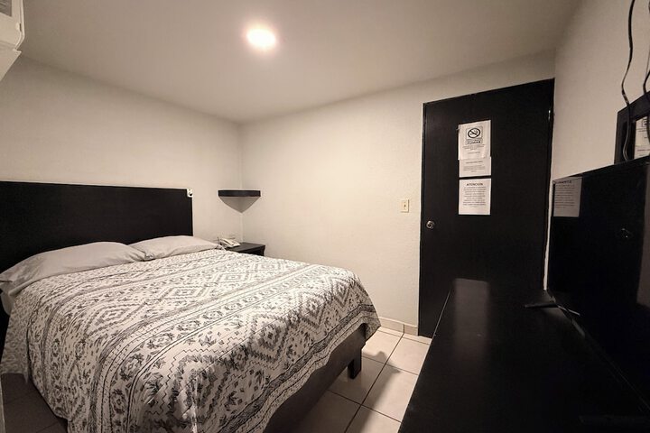 Room 3 of 30