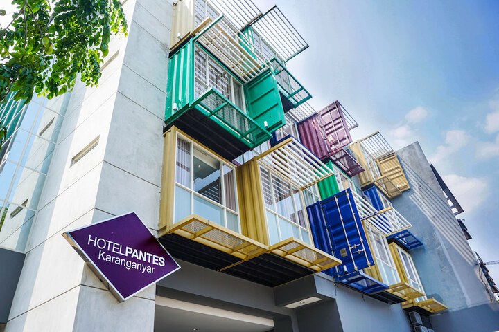Photo of Pantes Hotel Simpang lima Semarang