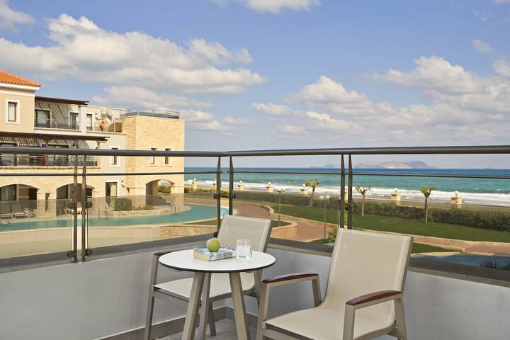 Terrace/Patio 36 of 68