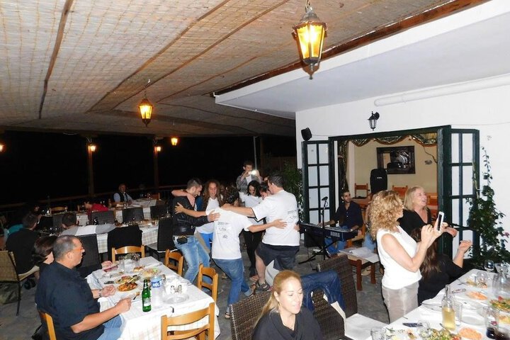 Dining 54 of 87