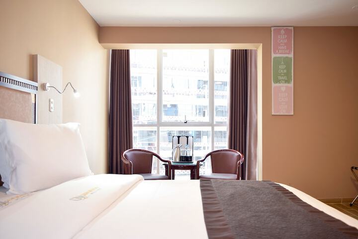 Room 29 of 62