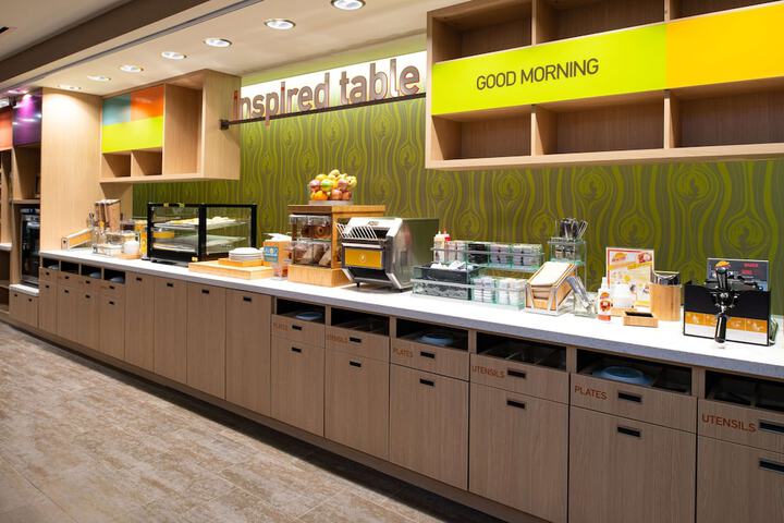 Breakfast area