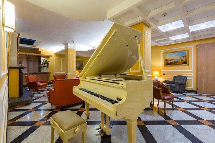 Lobby Photo