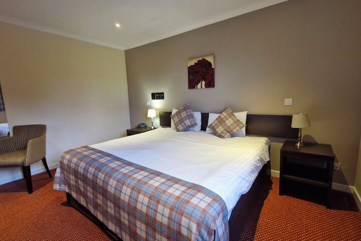 Room 16 of 41