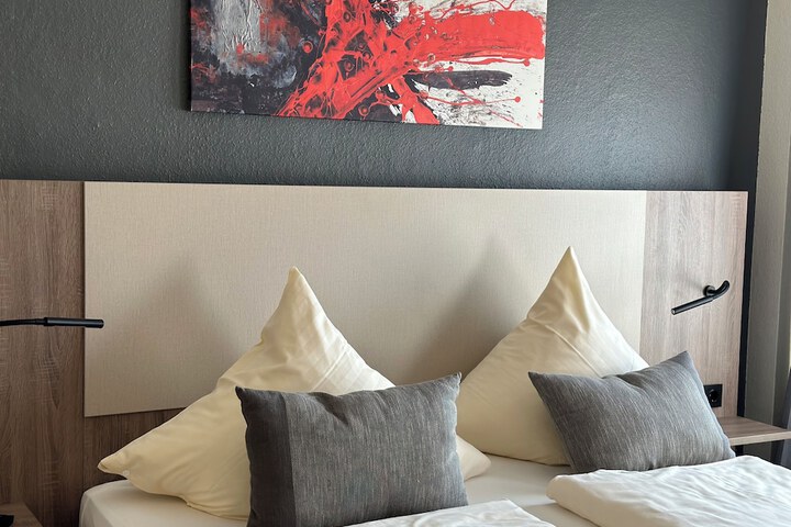Room 21 of 44