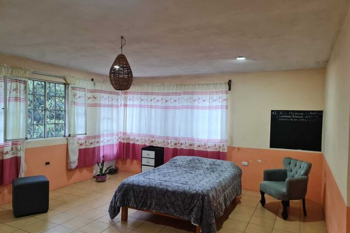 Room 7 of 18
