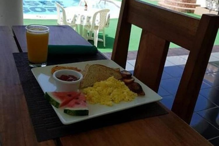 Breakfast/Coffee Service 66 of 82