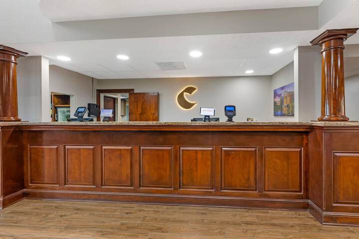 Lobby Entry