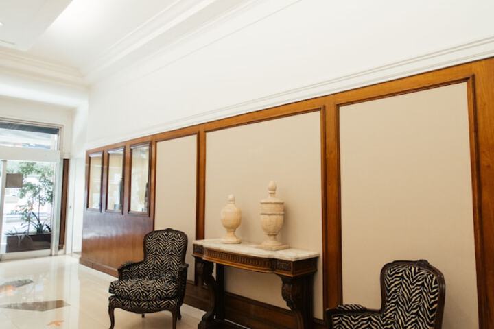 Guest Lobby