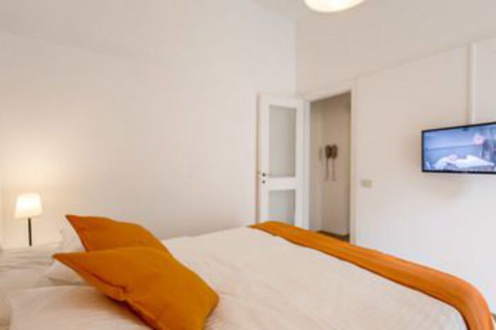 Room 17 of 35