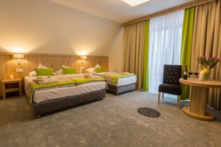 Room 18 of 45