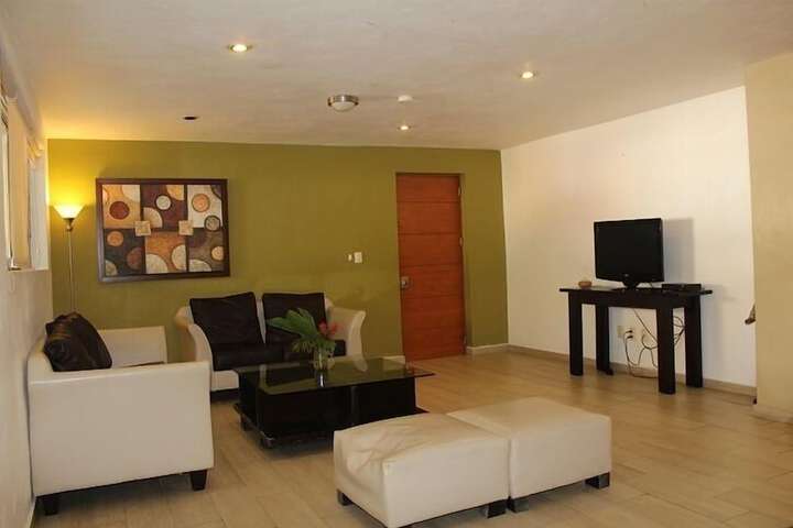 Room 20 of 33