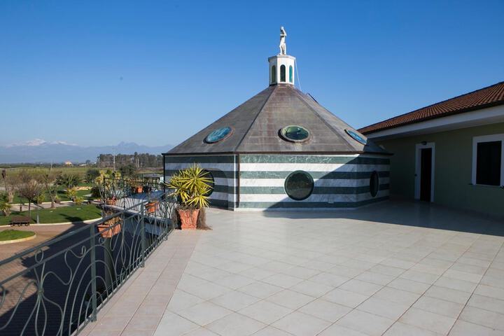 Terrace/Patio 17 of 32